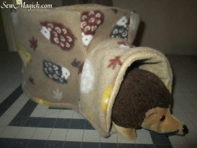 Brown  and  Cream Hedgehogs Igloo Cover for Hedgehogs, Guinea Pigs, Rats, Ferrets, Degus and many small pets